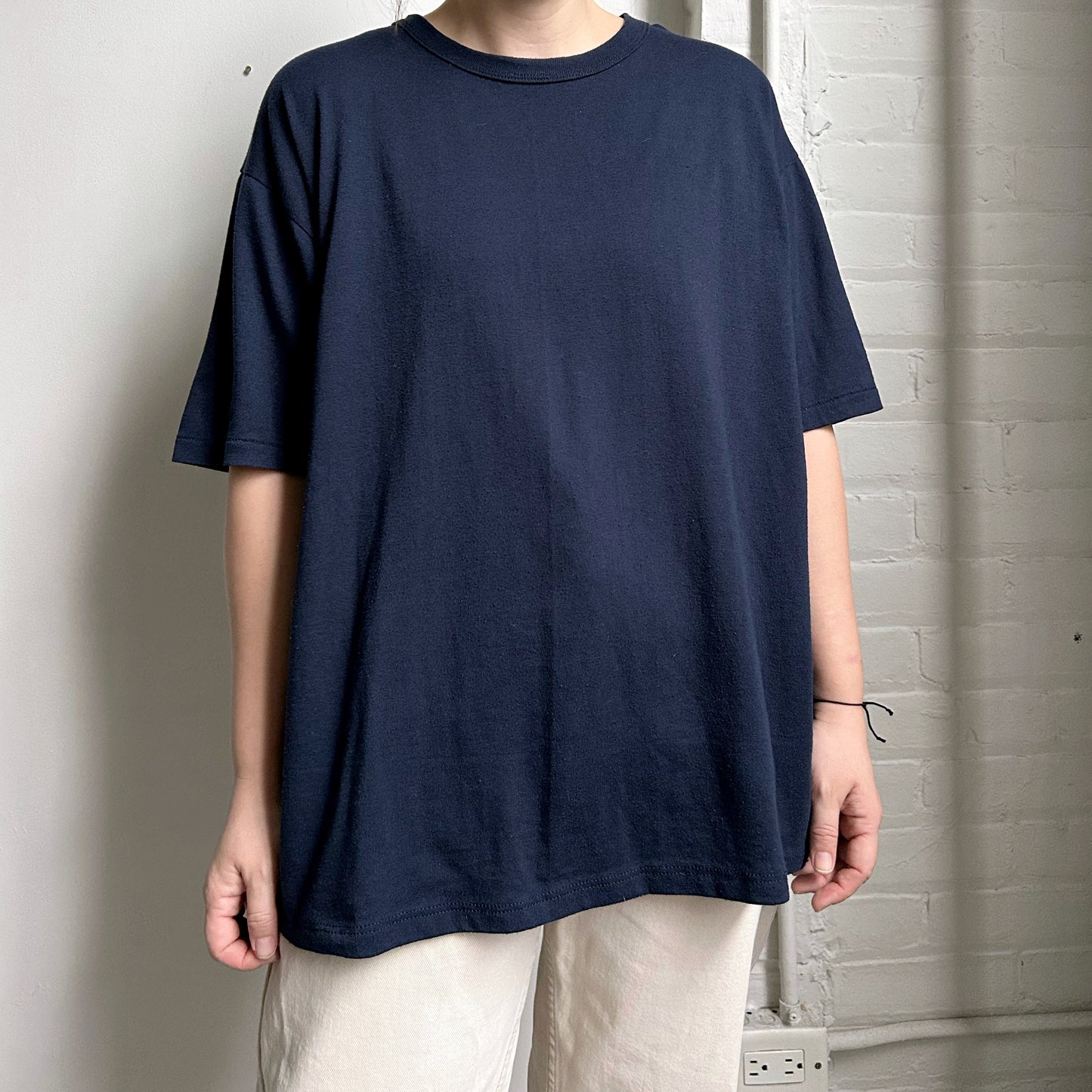 Vintage navy blue blank t-shirt