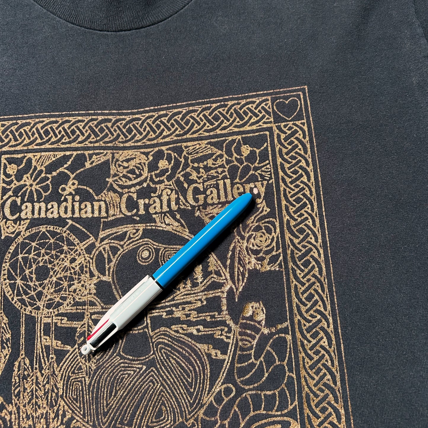 90s Vintage Canadian Craft Gallery T-shirt