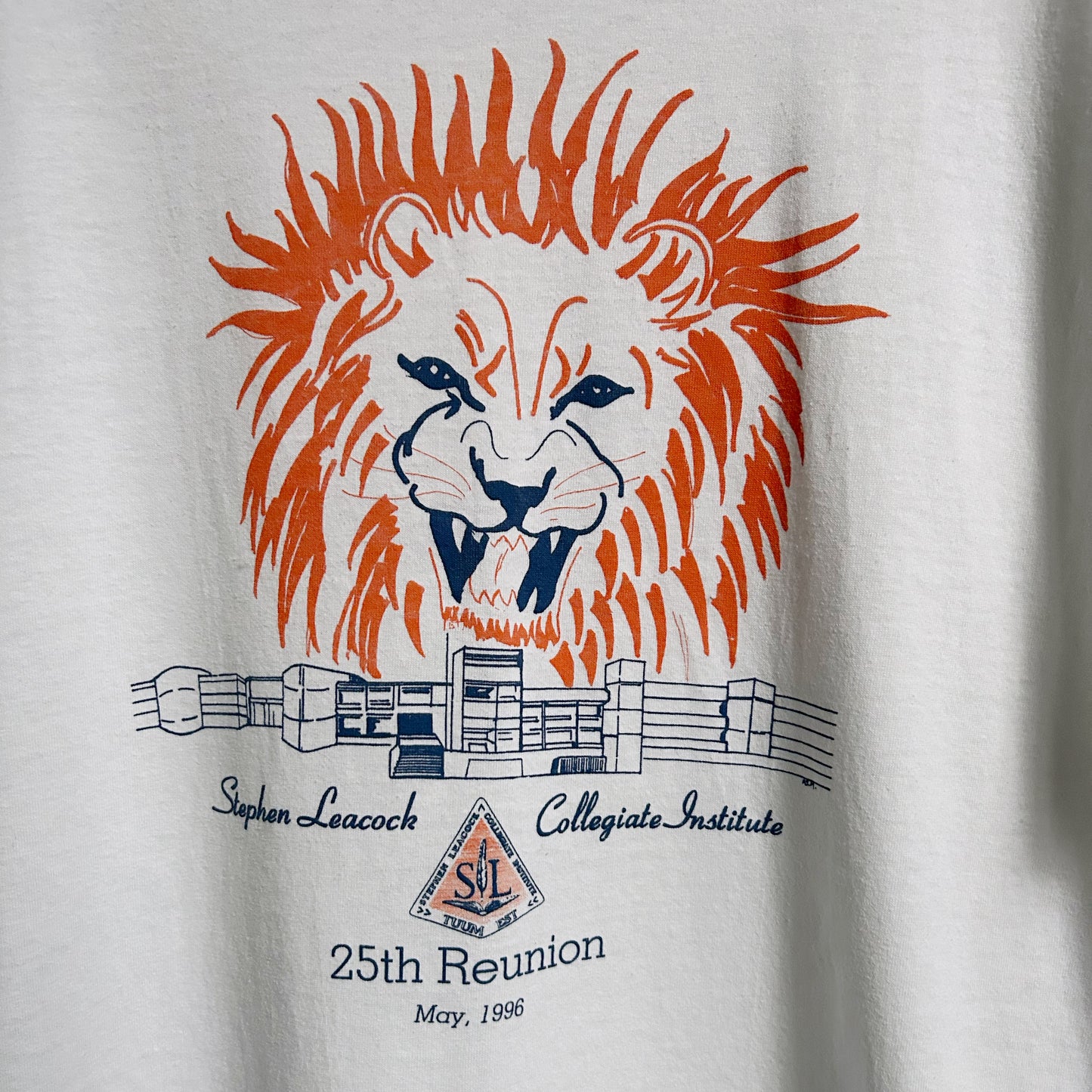 90s Vintage High School Reunion Lion T-shirt