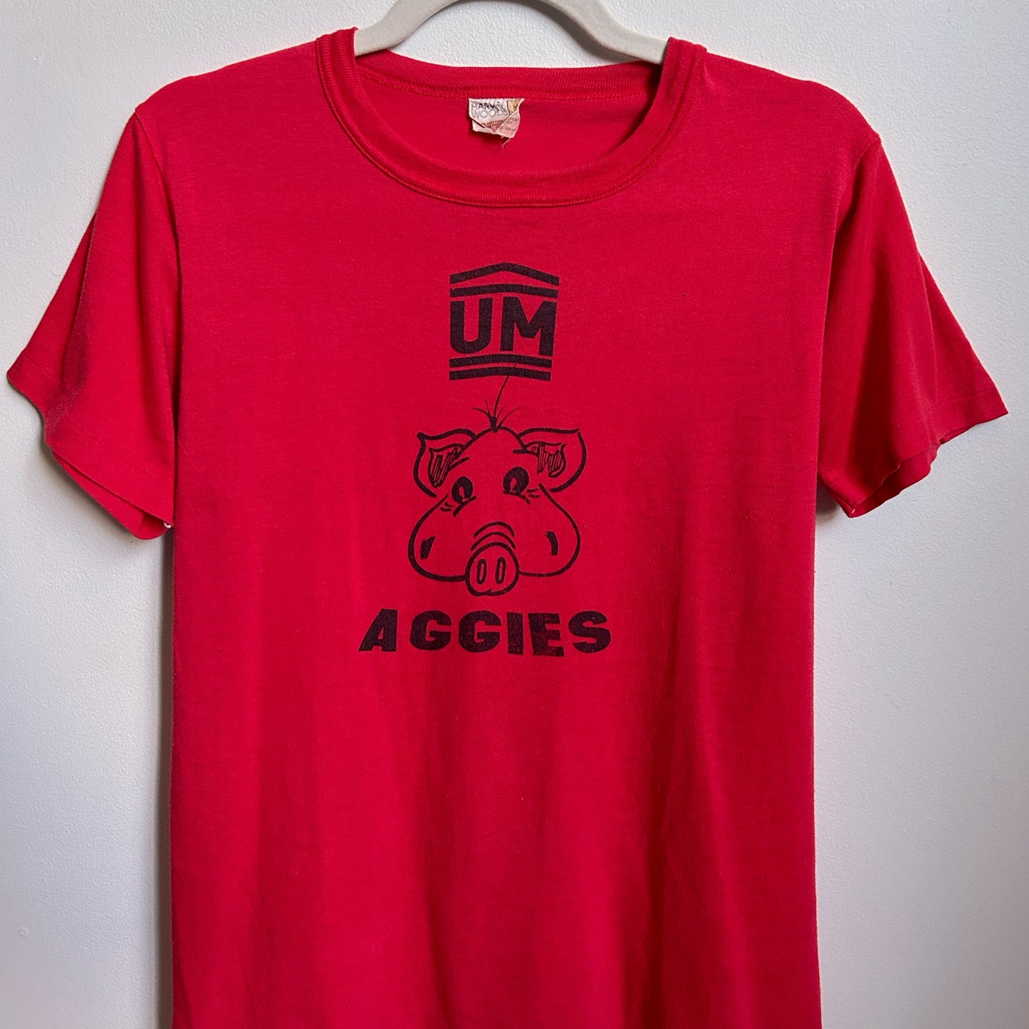 80s Vintage University of Manitoba Aggies Pig T-shirt