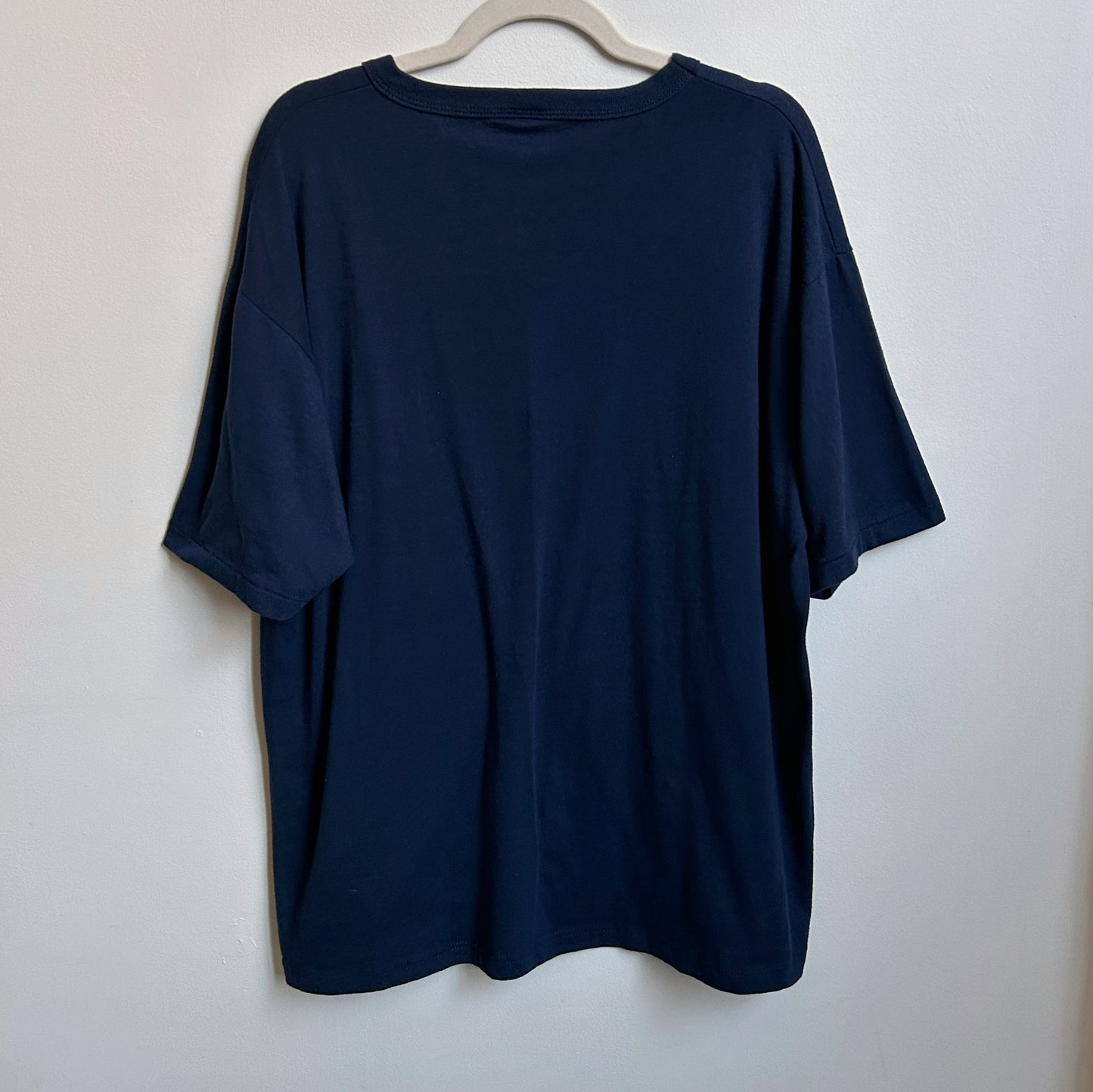 Vintage navy blue blank t-shirt