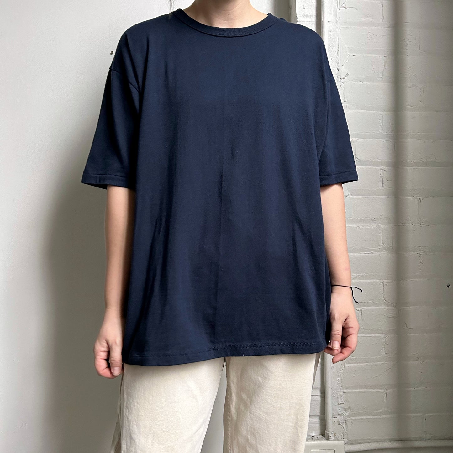 Vintage navy blue blank t-shirt