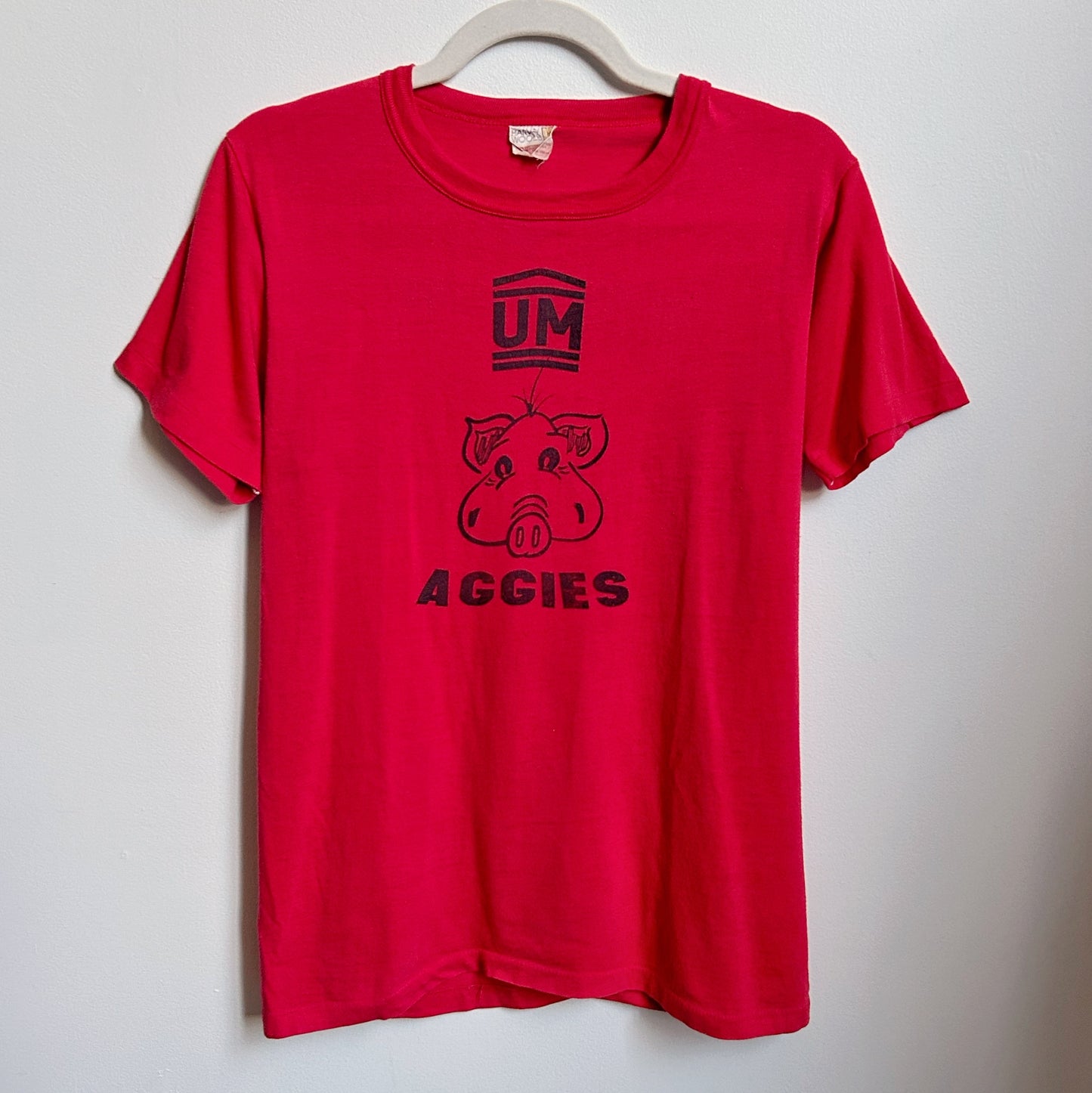 80s Vintage University of Manitoba Aggies Pig T-shirt