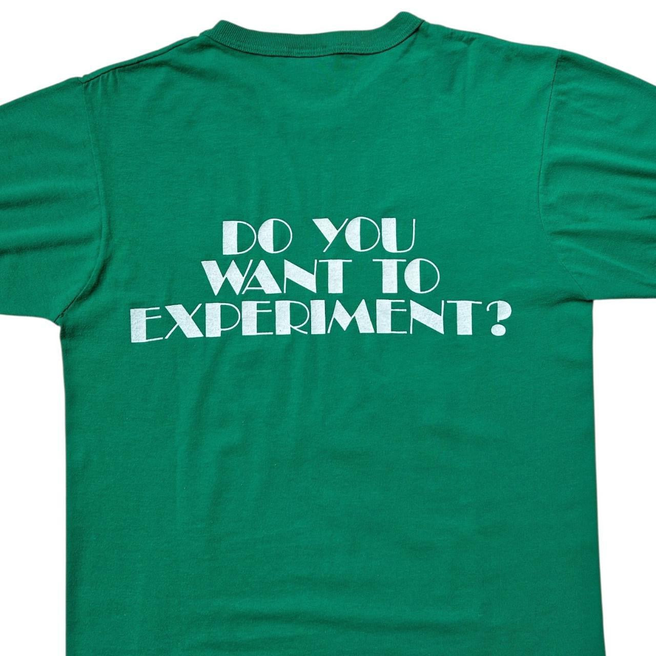 80s Vintage "I've got a reaction going..." Science Experiment t-shirt.
