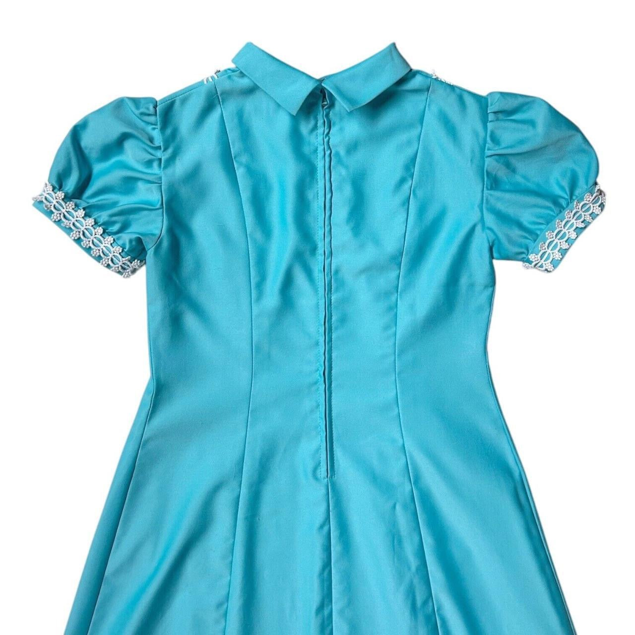 70s vintage puff sleeve midi dress.