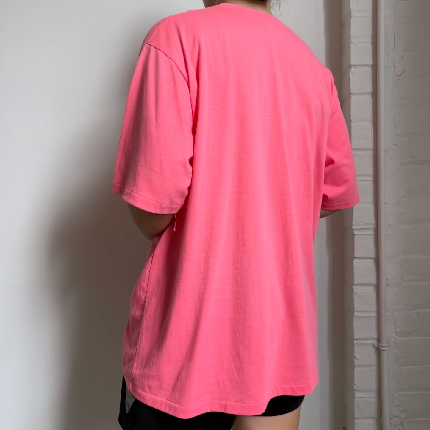 90s Vintage Neon Pink Blank T-shirt