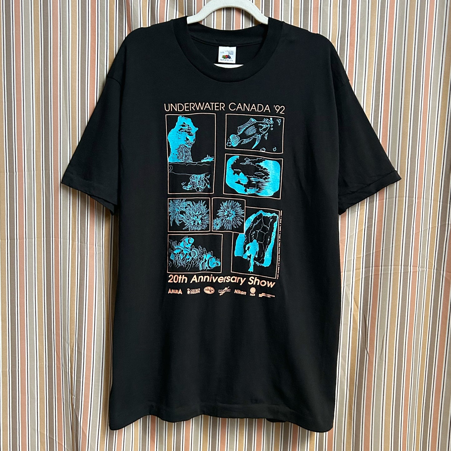 90s Vintage Underwater Canada T-shirt