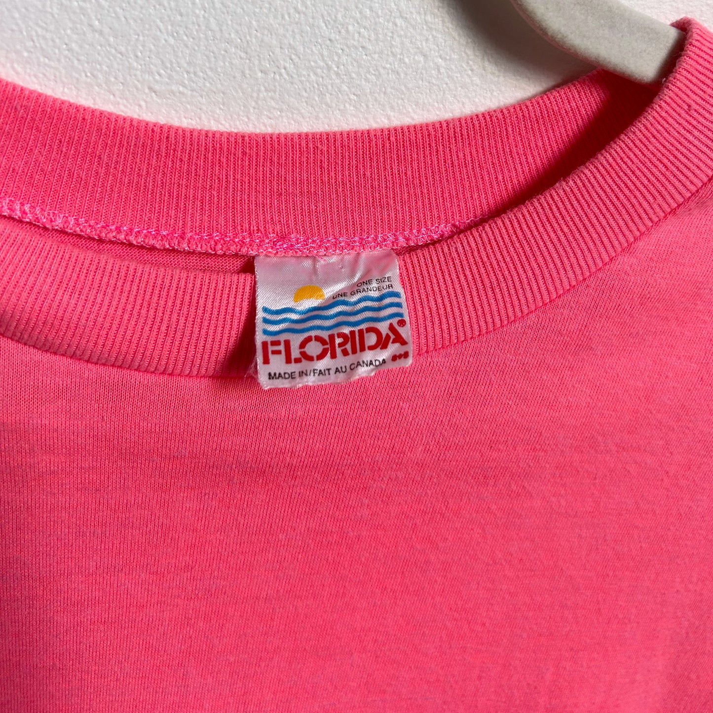 90s Vintage Neon Pink Blank T-shirt