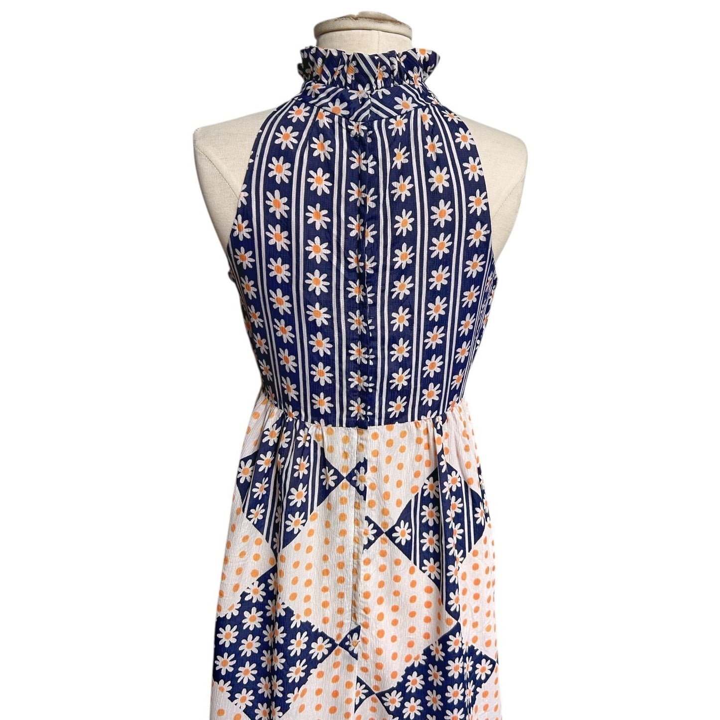 70s Vintage Daisy Print Mini Dress.