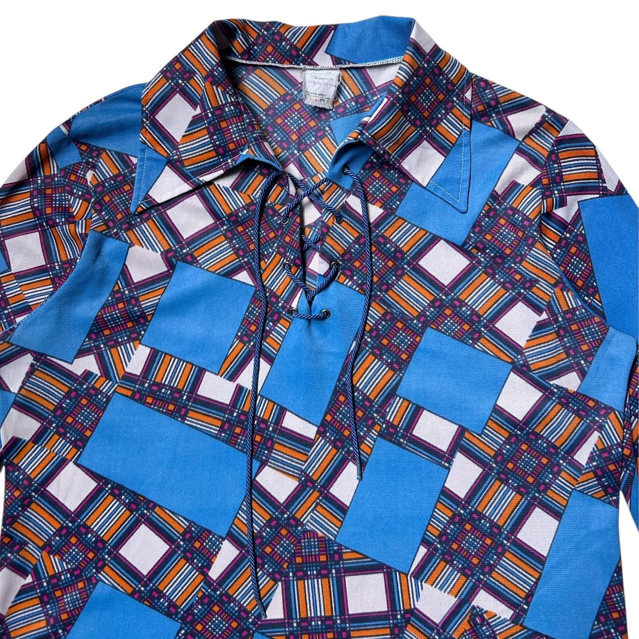 70s vintage pointed collar patchwork pattern top.