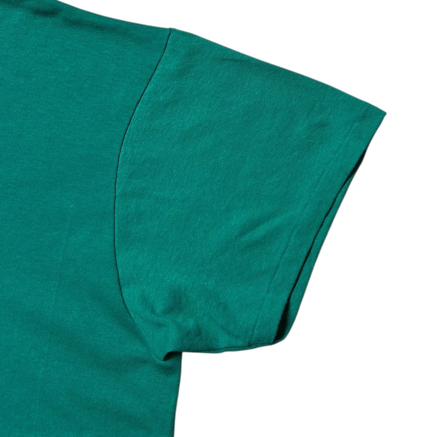 90s vintage Shaker’s Rock ‘n Roll Restaurant t-shirt.
