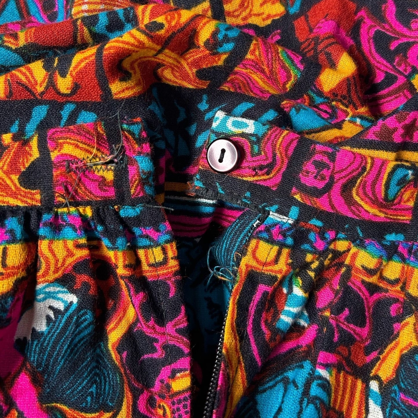 70s Vintage Merry-Go-Round Novelty Print Skirt.