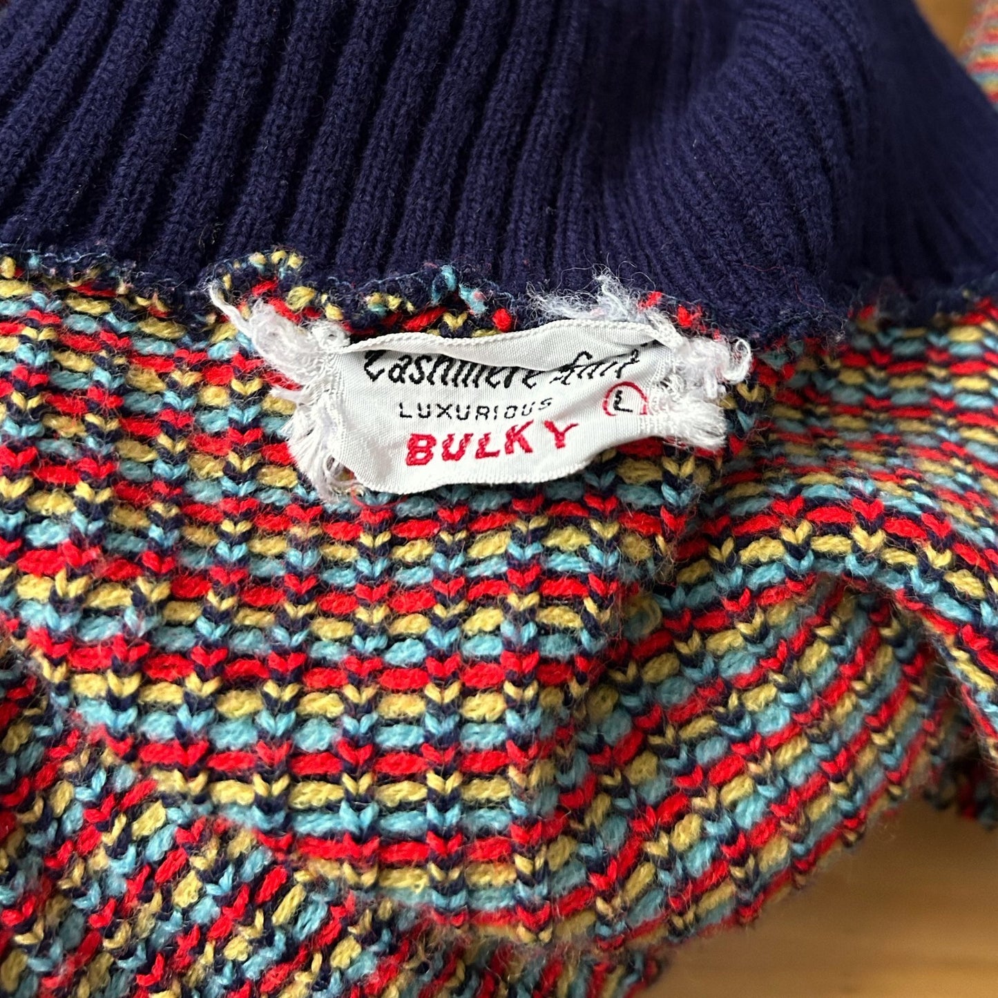 70s vintage rainbow o-ring turtleneck sweater.